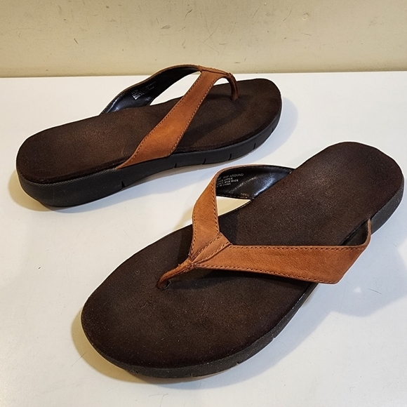 WOMEN'S Caramel Leather Upper Flat Cushioned Thong Sandals size 10 - Picture 4 of 14